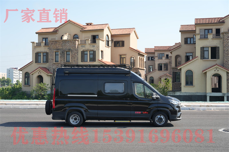 八缸房車