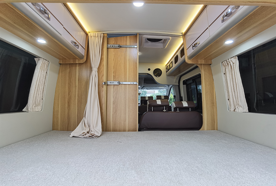 上汽大通V90短軸高頂房車(chē)5 上汽大通V90短軸高頂房車(chē)5